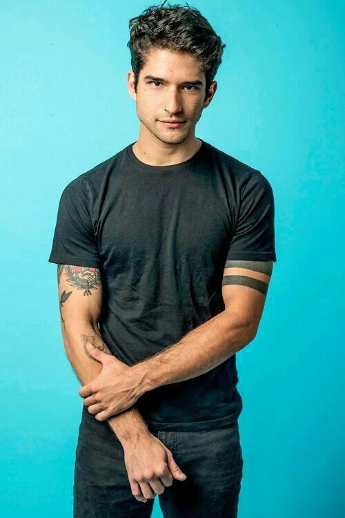 Tyler posey haircut